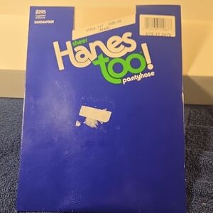 Hanes too Sheer Sandalfoot Pantyhose Size CD White Style 117